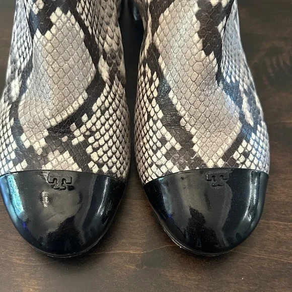 Tory Burch Snakeskin Pattern Women's Boots , leather with black patent toe - Picture 3 of 10